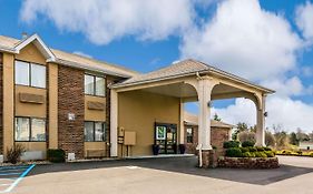 Quality Inn I-74 Batesville